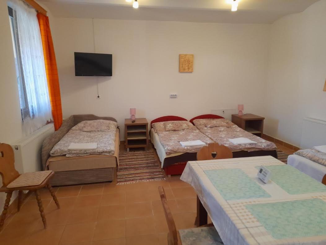 Kapolna Vendeghaz Apartment Kerkaskapolna Luaran gambar