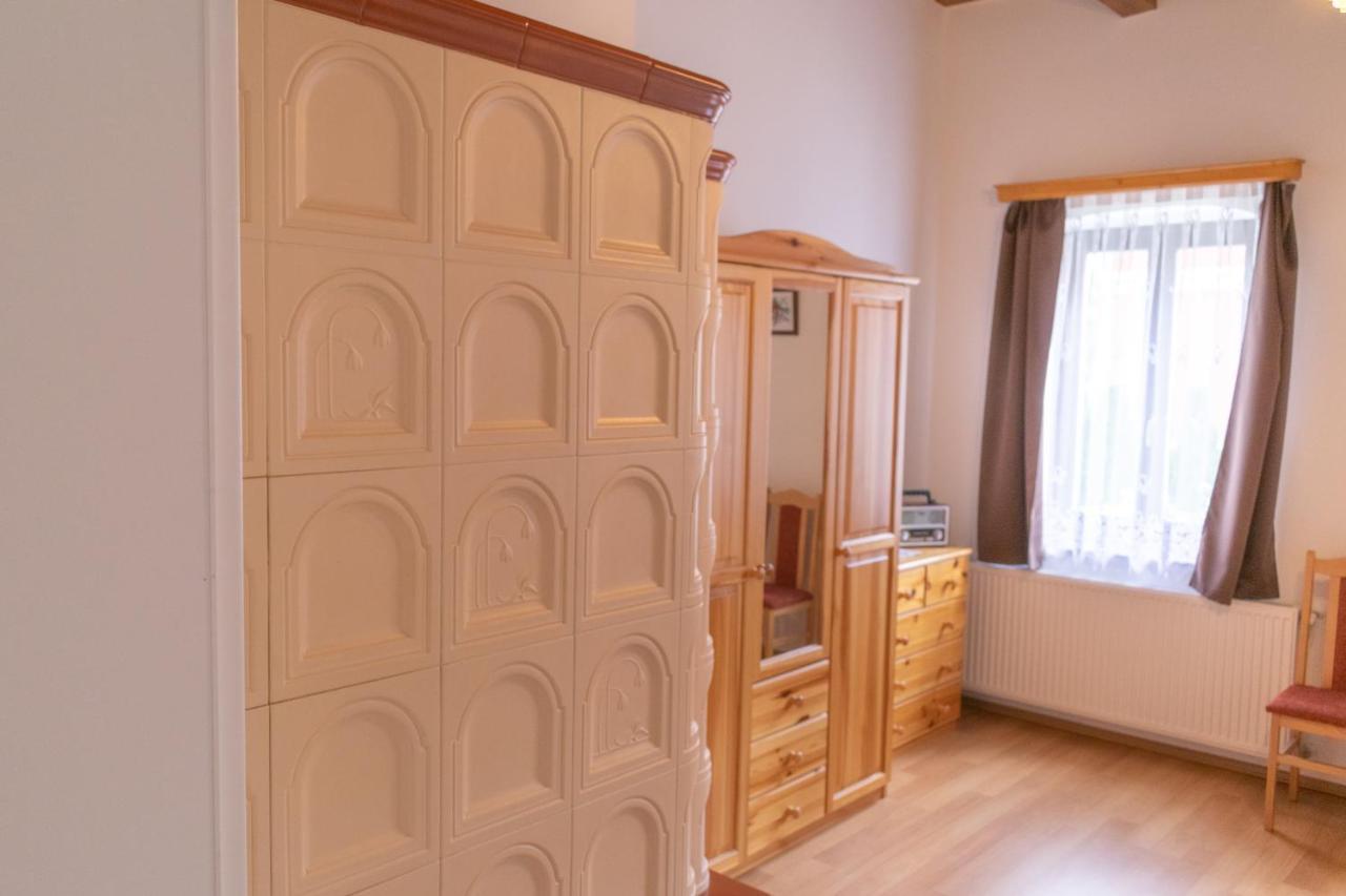 Kapolna Vendeghaz Apartment Kerkaskapolna Luaran gambar